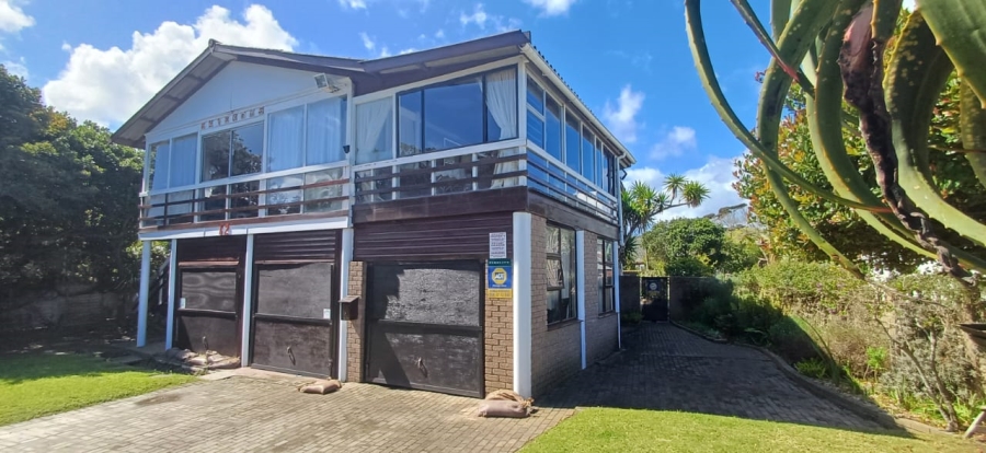 5 Bedroom Property for Sale in The Island Western Cape